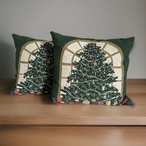 Christmas Needlepoint Pillow Wool Newport Vintage Christmas Tree Toys Presents